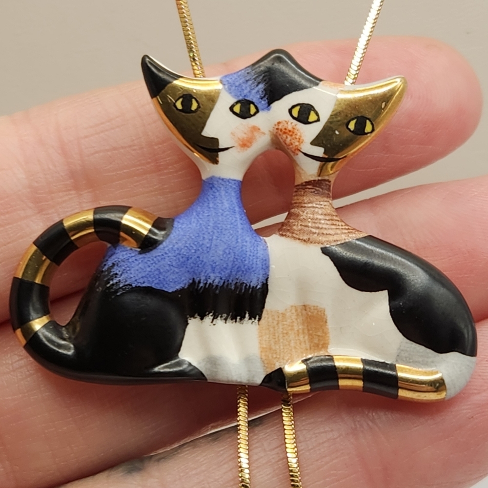 Goebel Rosina Wachtmeister Gold Trim Calico Cat Necklace